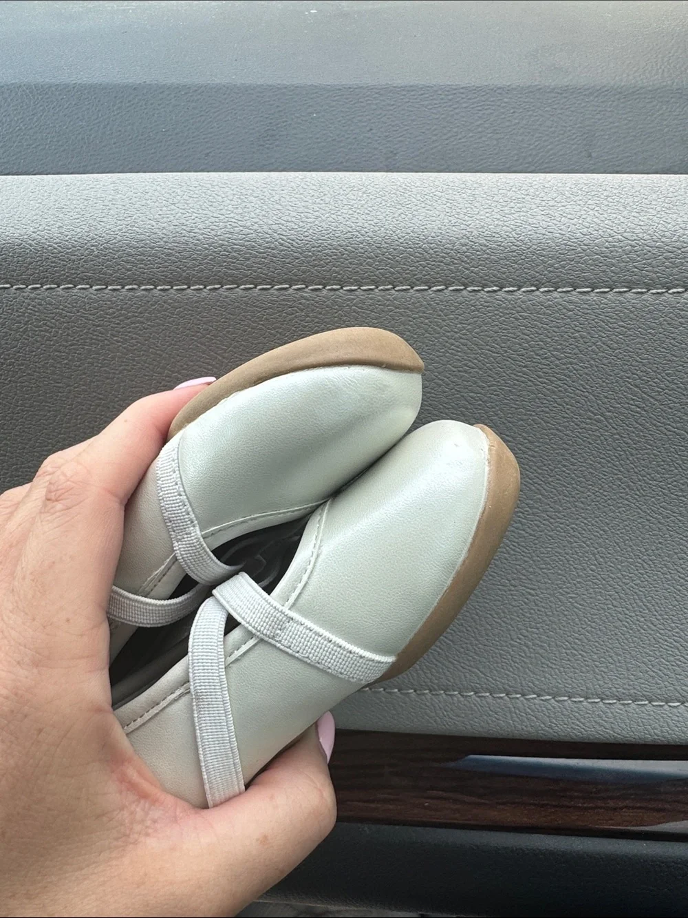 Livie & Luca Girls  White Cross-Strap Mary Jane Ballet Flats
